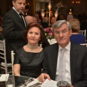 CHP Bursa Milletvekili Turhan Tayan ve eşi Güngör Tayan