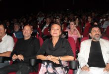 ‘Nadide Hayat’ oyuncuları seyirci ile buluştu