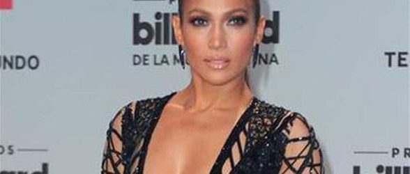 Jennifer Lopez: Donmuş gibiydim!