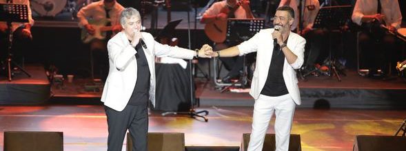 Cengiz Kurtoğlu ve Hakan Altun’dan kedili konser